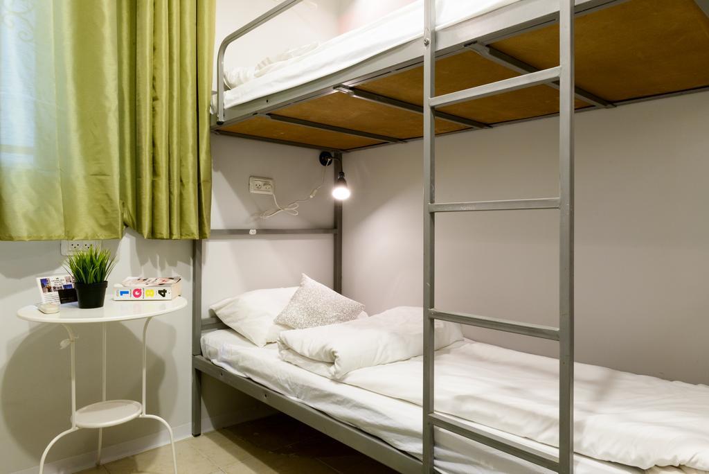 Crown Sea Hostel Tel Aviv Room photo